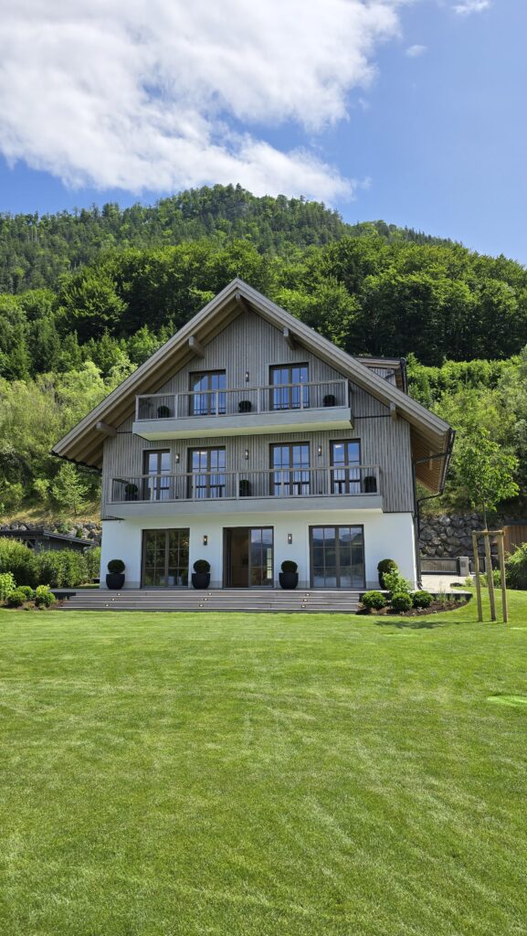 Neubau-Landhaus direkt am Attersee – Unterburgau - Bild 3