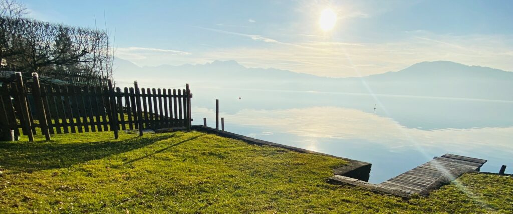 Zweitwohnung mit Badeplatz – Weyregg/Attersee - Bild 1