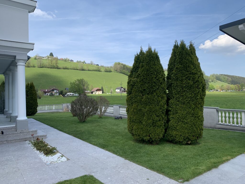 Wohnhaus mit Traunsteinblick – Neukirchen bei Altmünster - Bild 6
