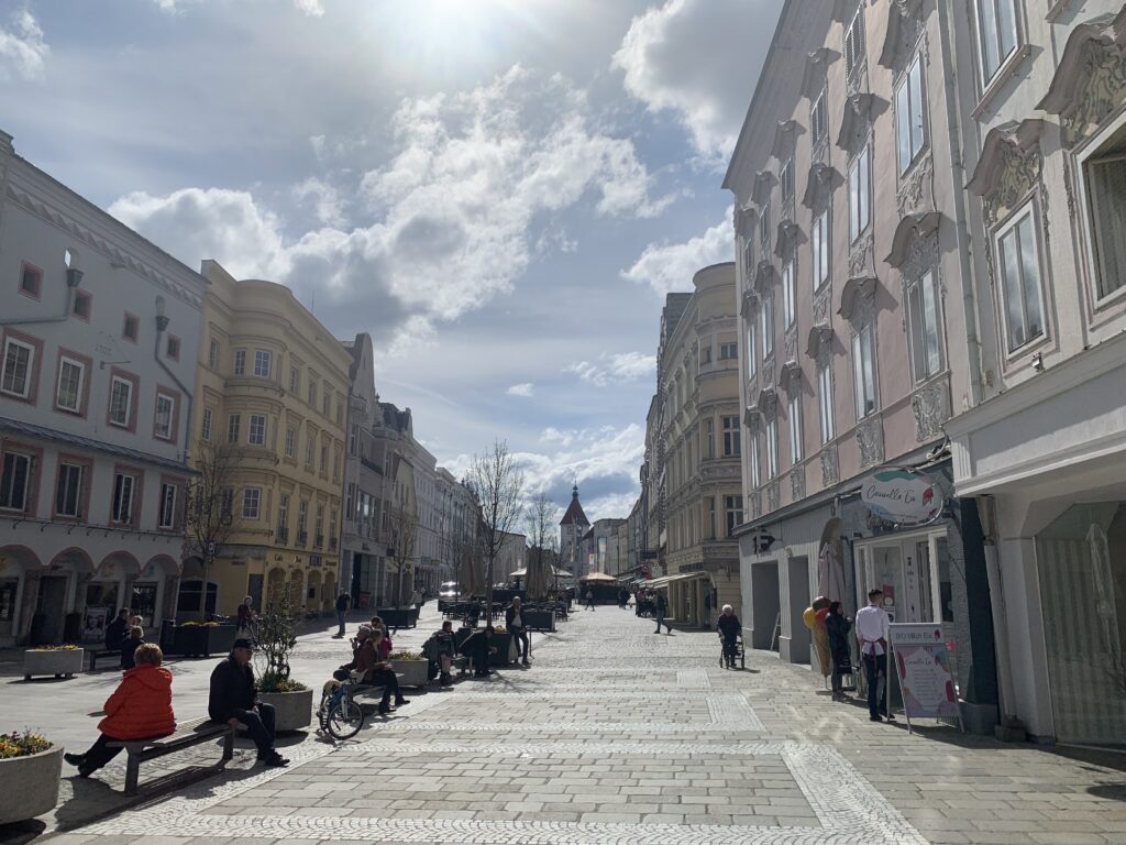 Stadthaus im Zentrum von Wels - Bild 3
