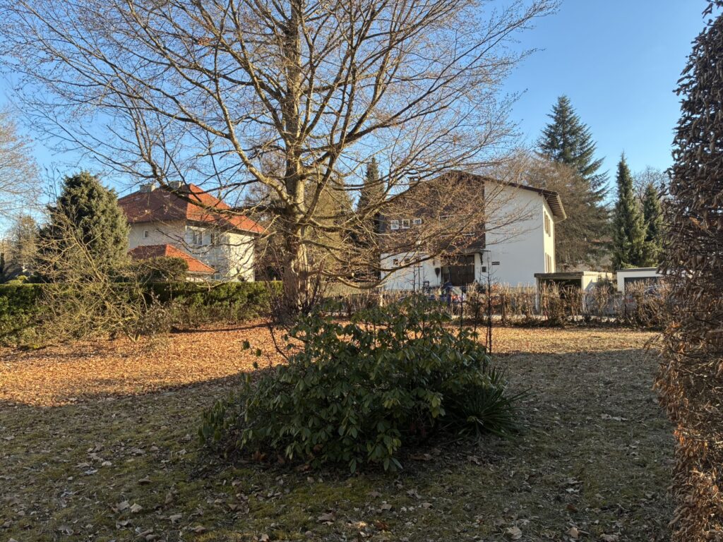 Old stock on large ground - Velden am Wörthersee - Image 1