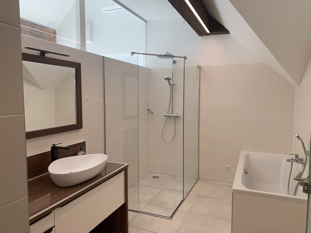Zweitwohnsitz-Dachwohnung – Weyregg/Attersee - Bild 7