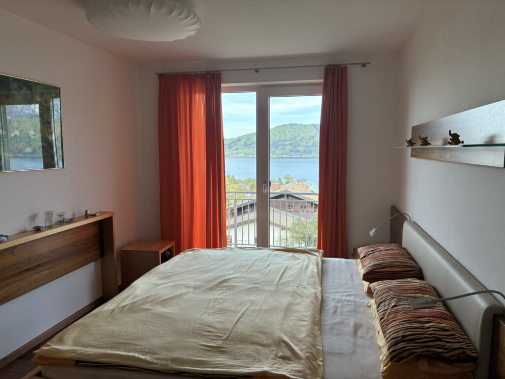 Attersee-Aussichtslage mit Zweitwohnsitzstatus - Bild 1